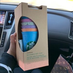 Starbucks reusable cup